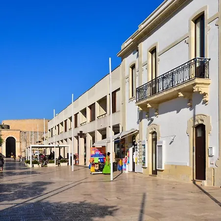 בית הארחה Balcone Su אוטרנטו