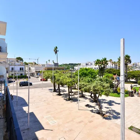 בית הארחה Balcone Su אוטרנטו