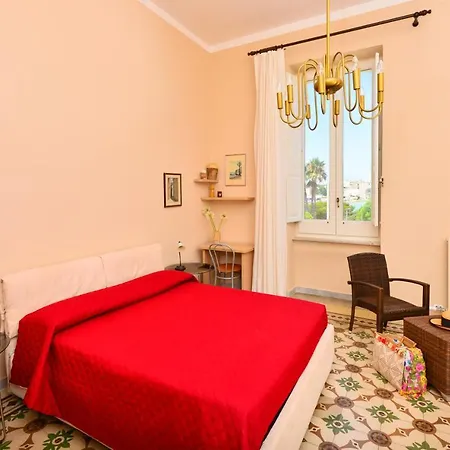 Balcone Su 3* Otrante